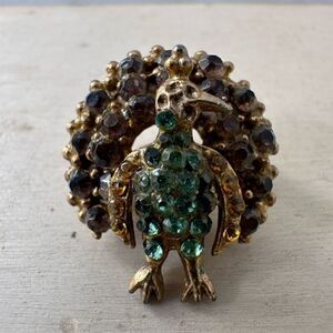 Vintage Pavè Set Dainty Peacock Rhinestone Brooch